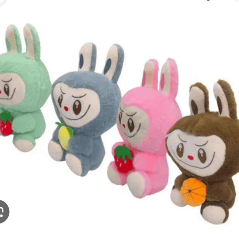 Peluche Labubu con frutas