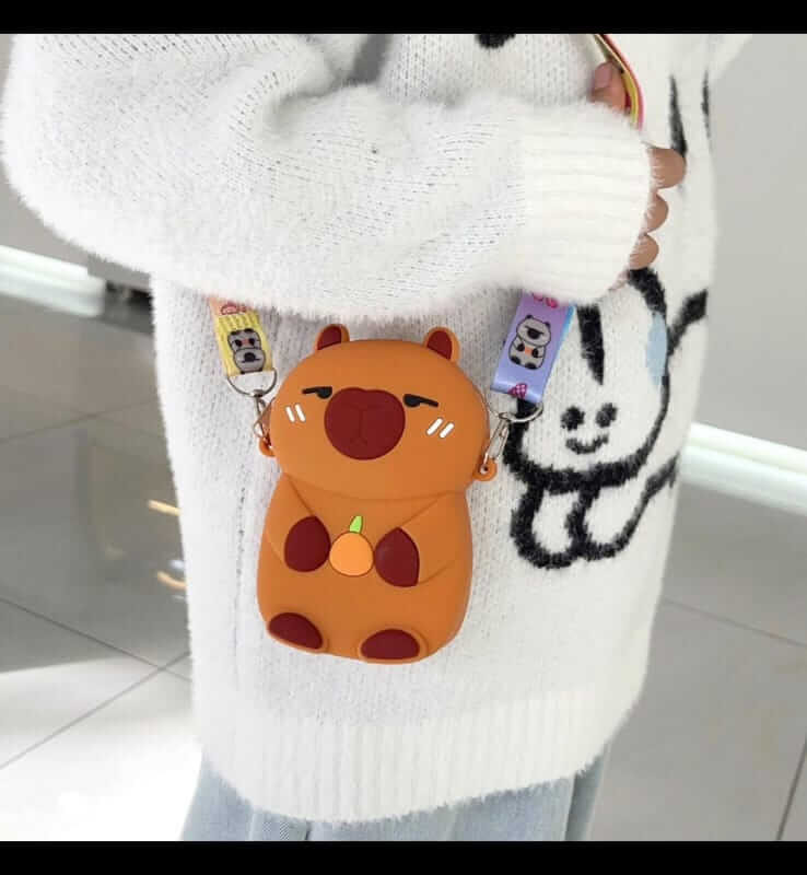 Cartera de goma capibara $5900